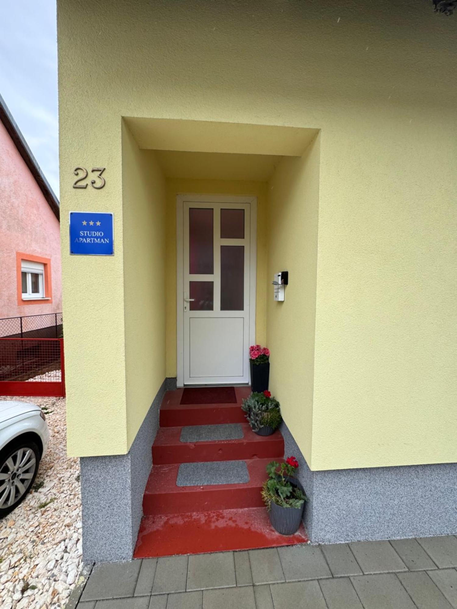 Apartman Josip Gospić Dış mekan fotoğraf