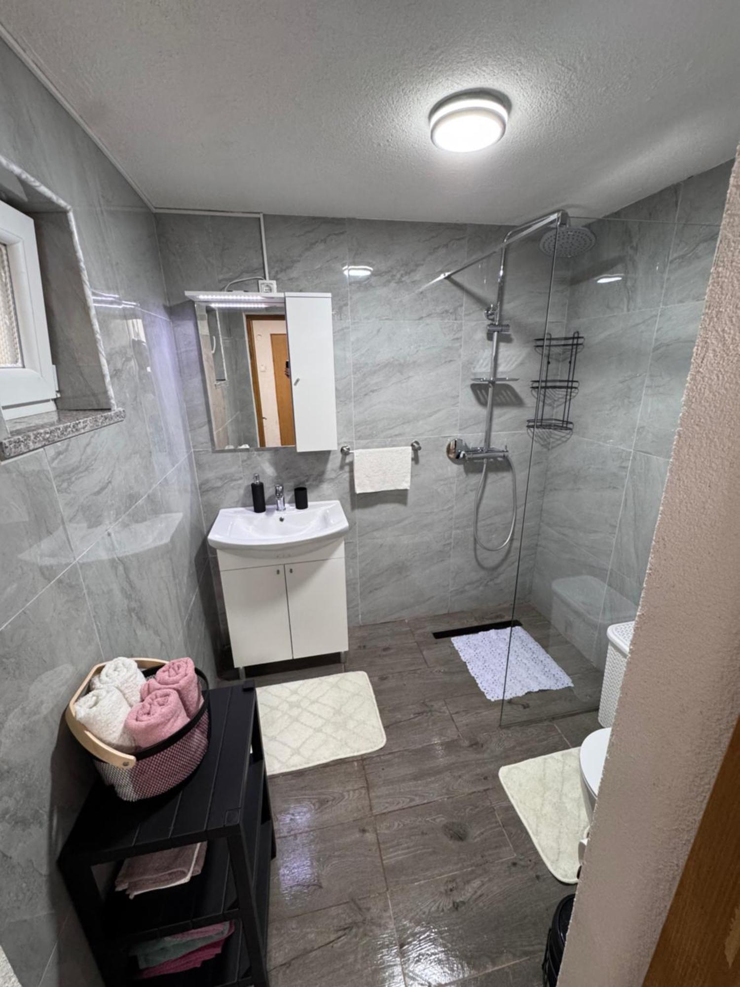 Apartman Josip Gospić Dış mekan fotoğraf