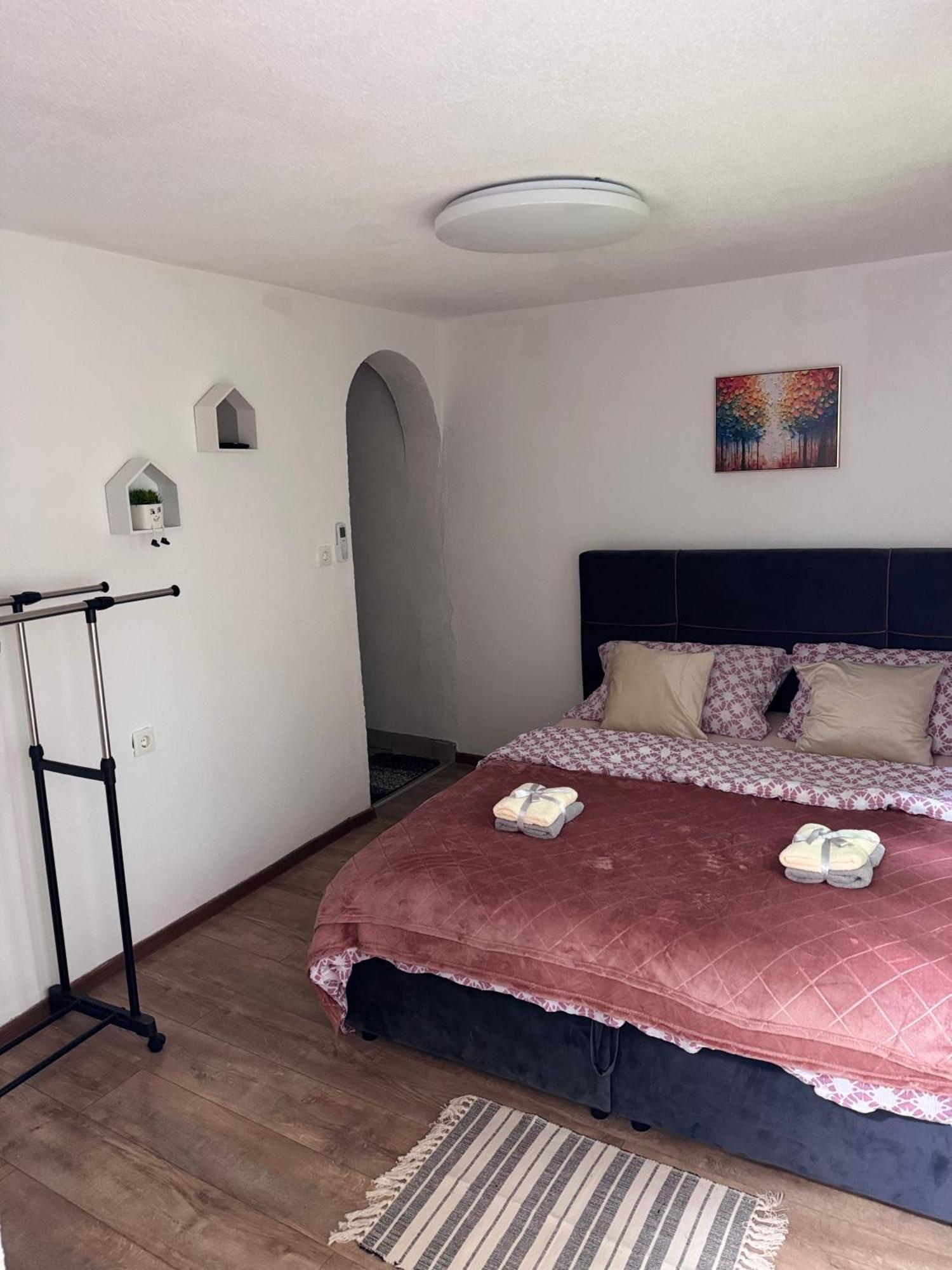 Apartman Josip Gospić Dış mekan fotoğraf